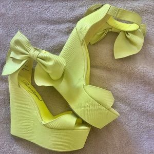 Bow summer sandals